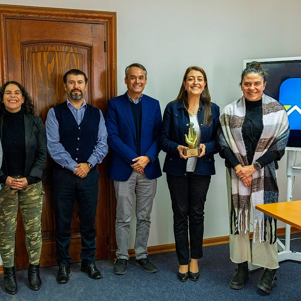 Programa de "Reinserción social para mujeres privadas de libertad" de la Región de Coquimbo obtiene reconocimiento nacional