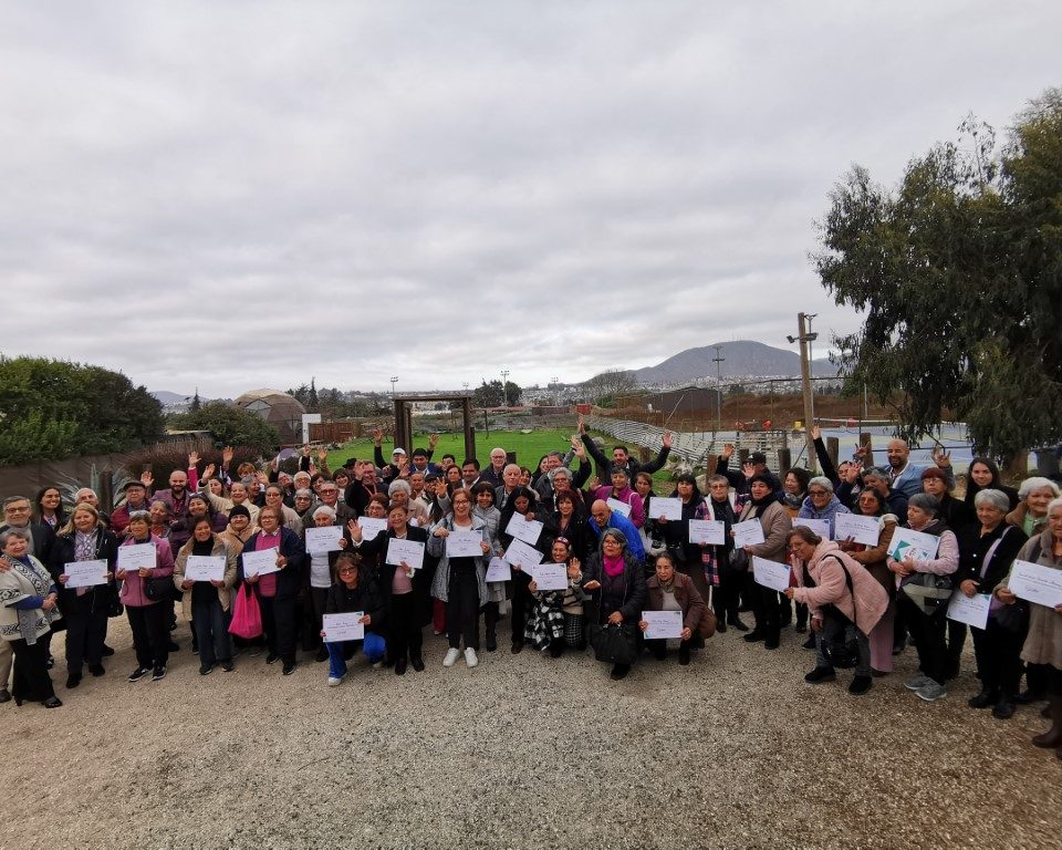 Más de 60 adultos mayores de La Serena se empoderan como "Líderes Comunitarios"