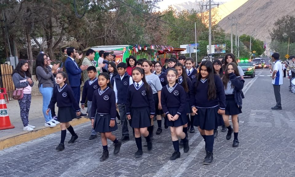 Estudiantes de Paihuano realizan Juramento a la Bandera para ingresar a la Brigada de Tránsito Escolar