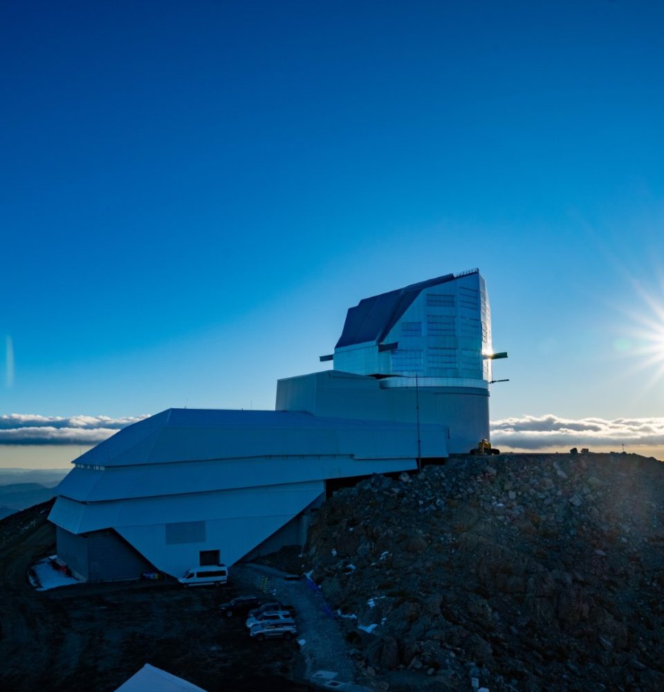 AURA entrega fondo inicial de US$900 mil para aportar al desarrollo de la astronomía en Chile