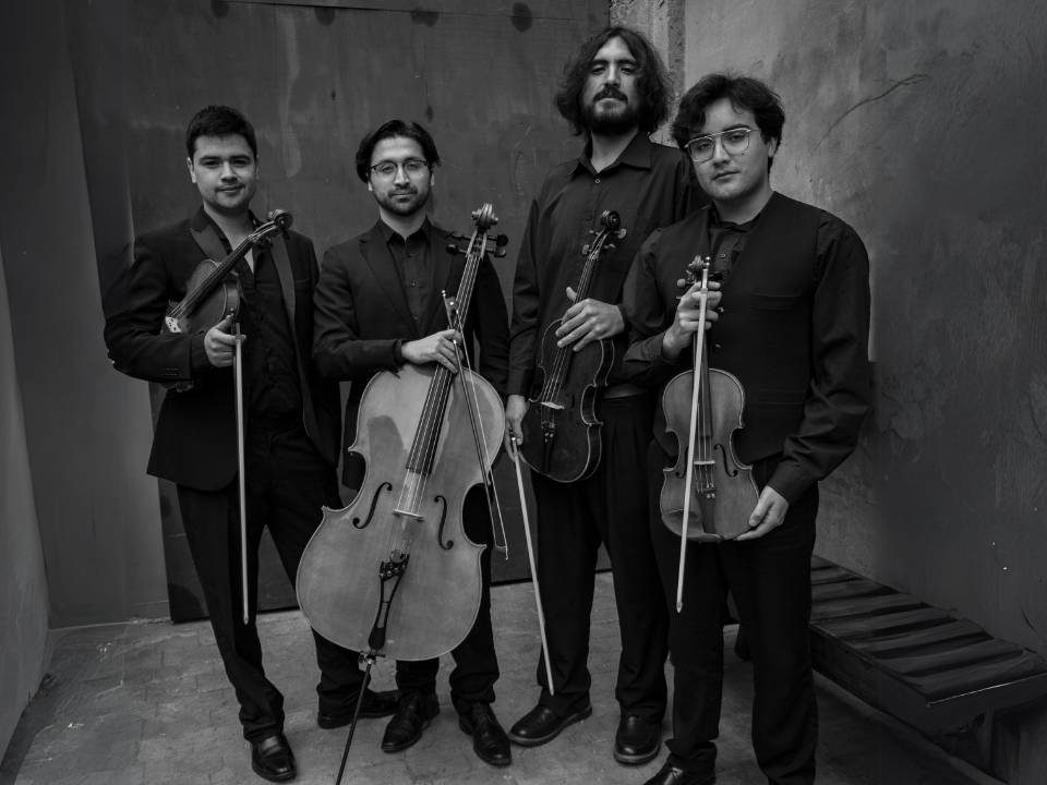 Cuarteto Serenense Boros lleva la magia de las cuerdas a la Región de Los Ríos"