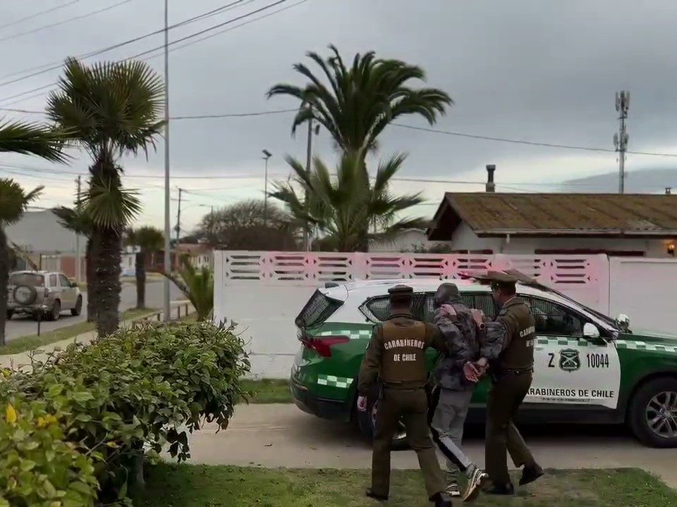 Patrullaje preventivo en Los Vilos culmina con la incautación de arma y la detención de un hombre