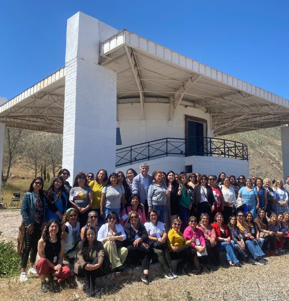 Más de 70 jefas de hogar se reúnen en Vicuña para destacar la importancia de la autonomía económica