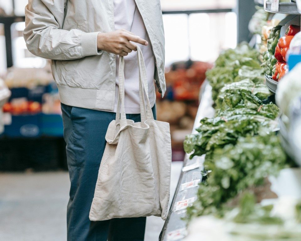 Simples prácticas para ahorrar en la compra de alimentos