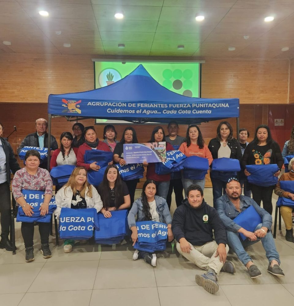 Fondo Concursable: Feriantes de Punitaqui se capacitan y concientizan a sus clientes sobre el cuidado del agua