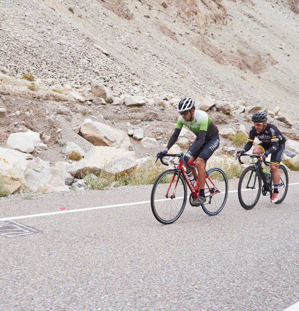 Gran Fondo Valle de Elqui llevó lo mejor del ciclismo ruta al Paso Agua Negra